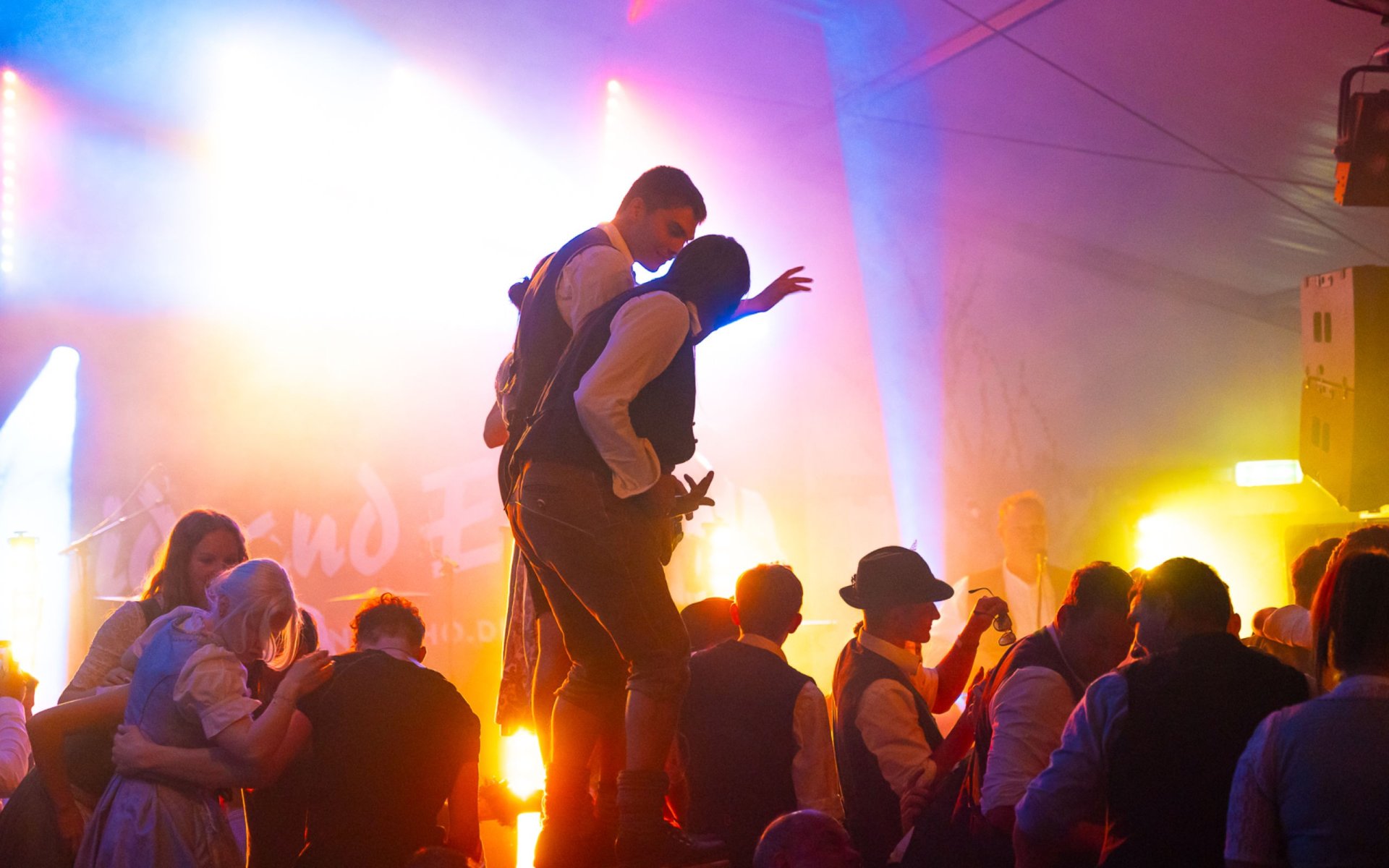 Woidrand Echo | Do brennts